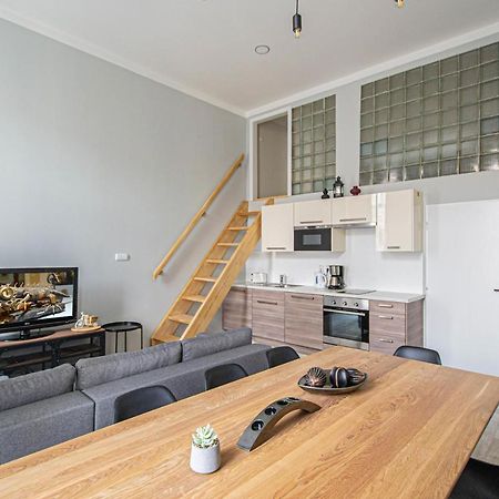 Sightseeing Apartment By Ruterra Prag Exteriör bild