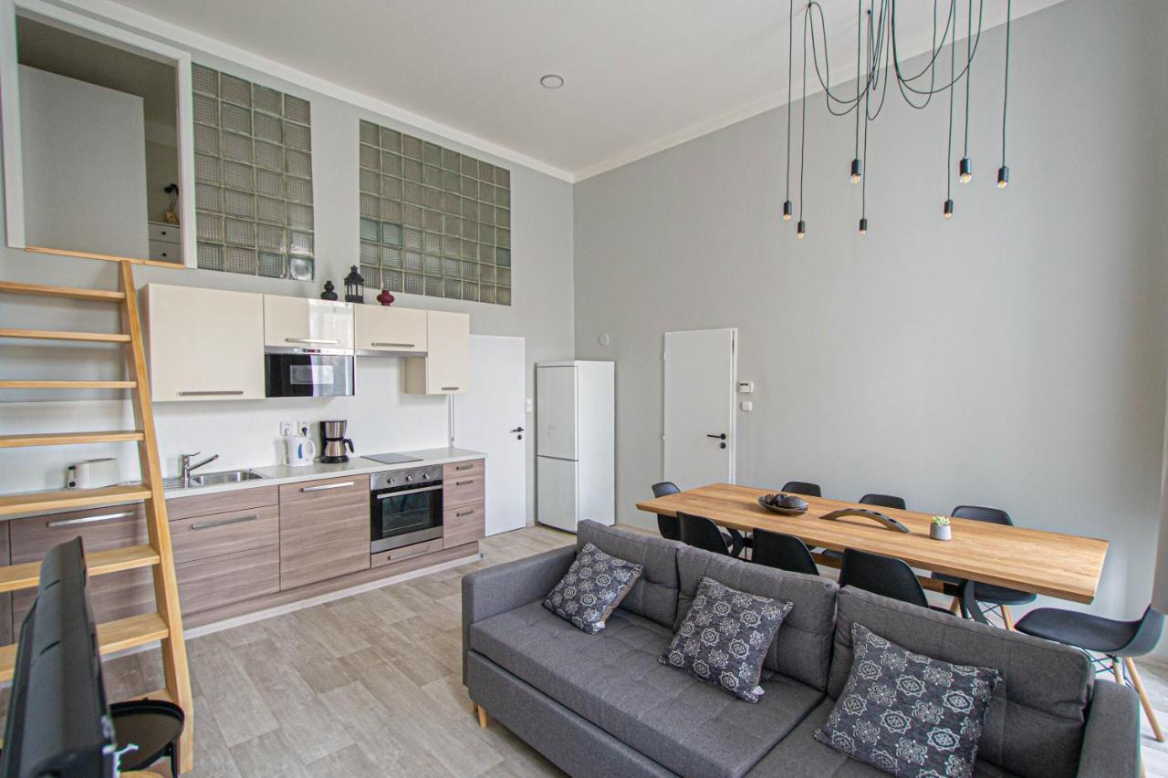 Sightseeing Apartment By Ruterra Prag Exteriör bild