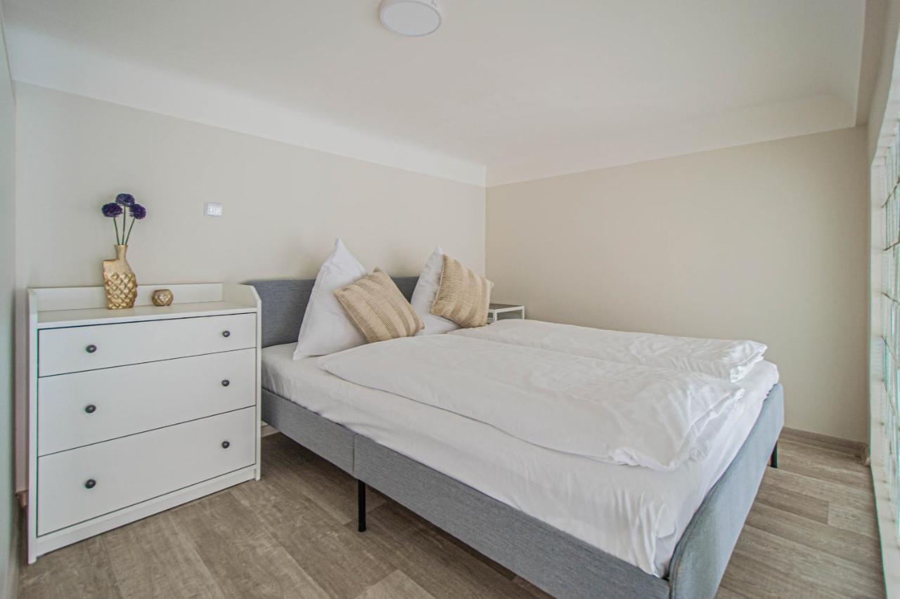 Sightseeing Apartment By Ruterra Prag Exteriör bild